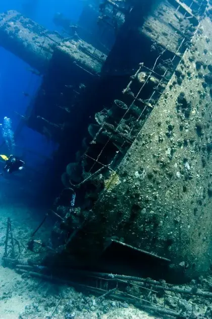 North Reefs, Wrecks, Tiran